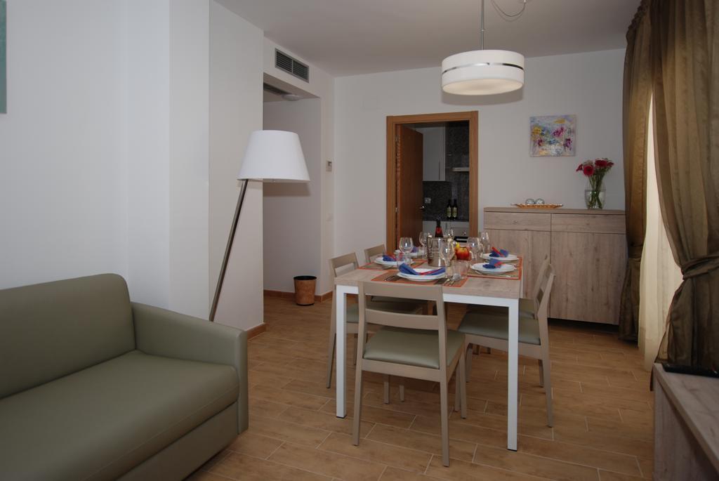 קמברילס Apartments Gran Vp מראה חיצוני תמונה