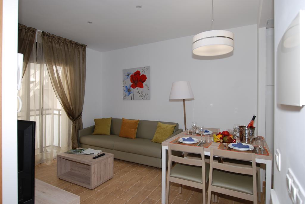 קמברילס Apartments Gran Vp מראה חיצוני תמונה